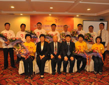 紅纓領導與優秀合作伙伴合影